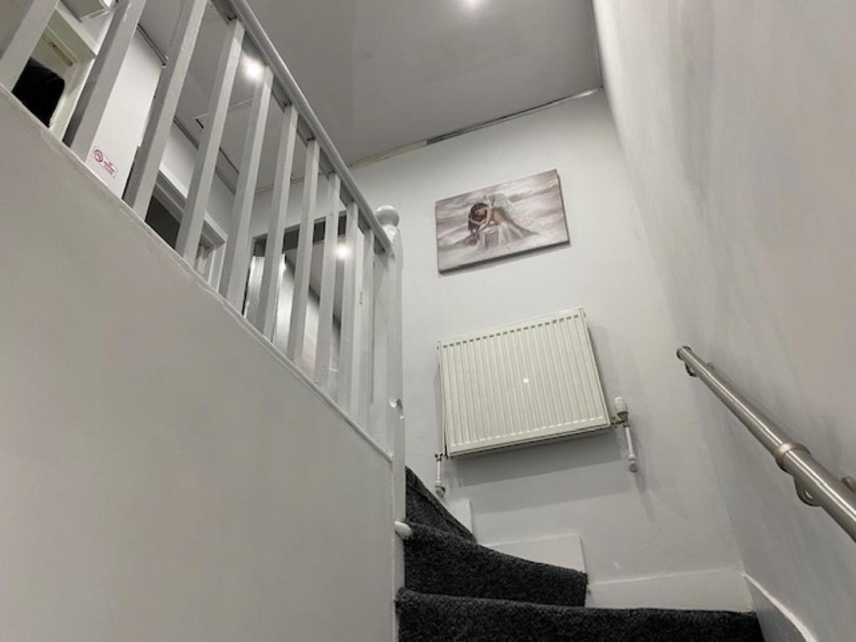 Апартаменты Denny Street Инвернесс Экстерьер фото